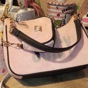 Juicy Couture Light Pink Shoulder Bag with Gold Accents